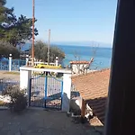 Leon Mare Villa *