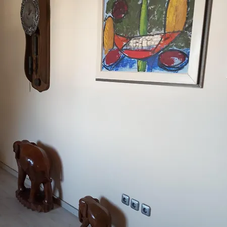 Leon Mare فيلة Skála Kallirákhis